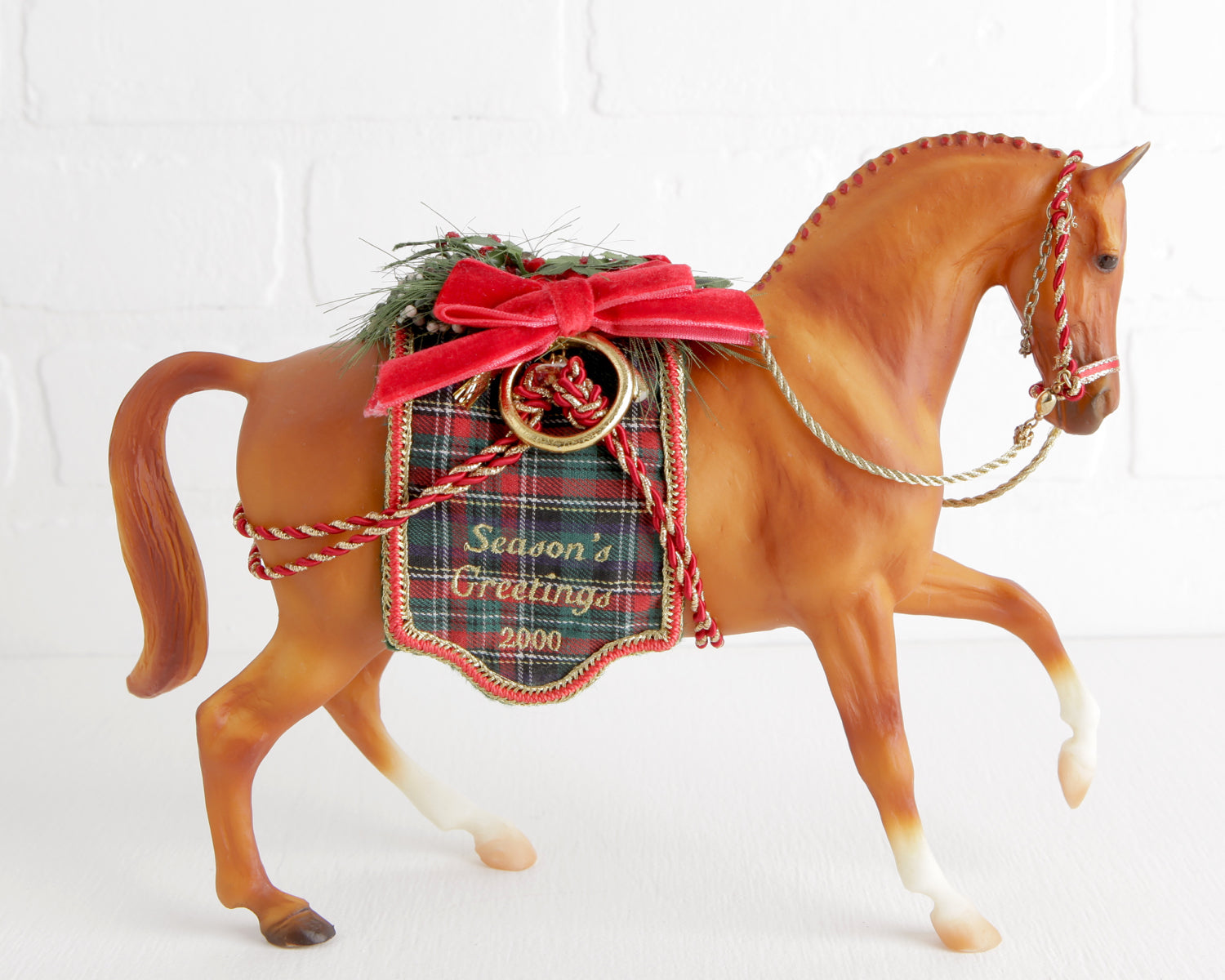 Breyer Holiday Hunt 2000 Holiday Horse – Lobster Bisque Vintage