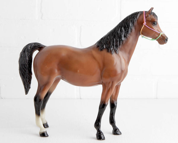 Breyer Bay Family Arabian Mare with Rope Halter at Lobster Bisque Vintage