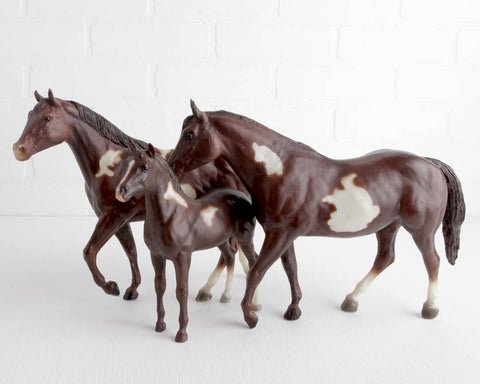 Breyer Liver Chestnut Pinto Stock Horse Family with Mare, Stallion, and Foal at Lobster Bisque Vintage