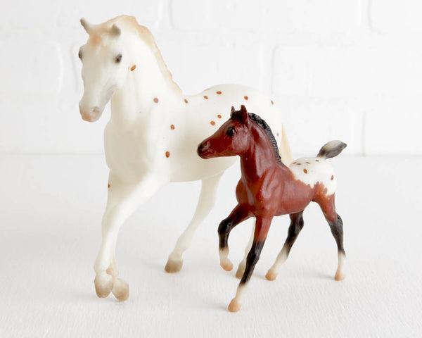 Breyer Precious Beauty Gift Set #2005 B Ranch Series at Lobster Bisque Vintage