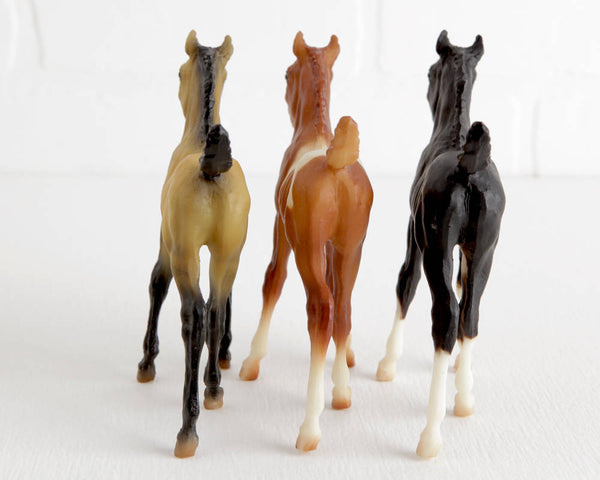 Breyer Scribbles, Chincoteague Foal, and Sure Fire Conga on Sea Star Mold at Lobster Bisque Vintage