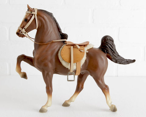 Breyer Commander Five Gaiter with Breyer Saddle and Bridle and Painted Red Ribbons at Lobster Bisque Vintage