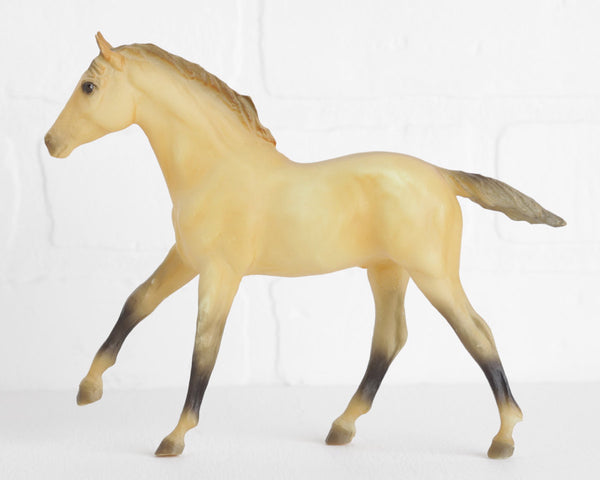 Breyer "Sunny" Action Stock Horse Foal in Yellow Dun at Lobster Bisque Vintage